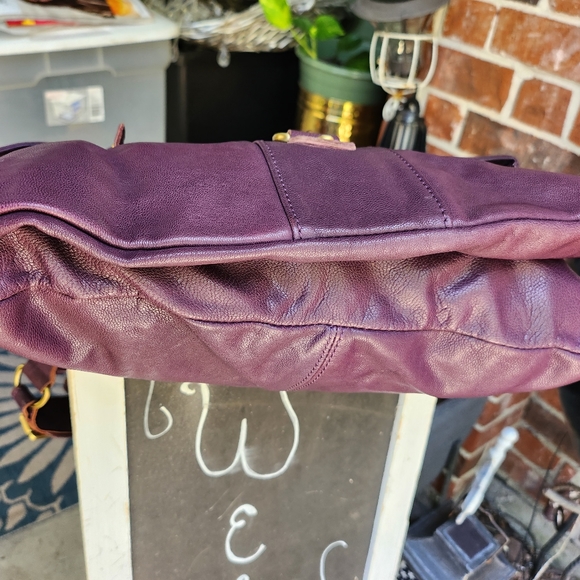 LEATHER CROSSBODY HANDBAG BY CHOCOLAT BLU - Picture 2 of 9